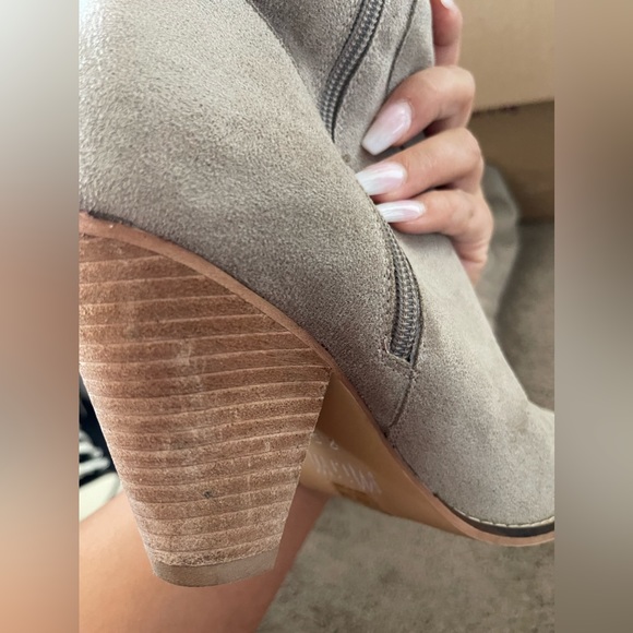 COWGIRL BOOTS - Picture 4 of 6